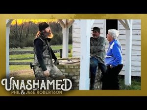 Read more about the article Jase Robertson Meets an 85-Year-Old Woman Whose Story Will Give You Chills
