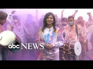 Read more about the article Celebrating Holi, the Hindu festival of colors