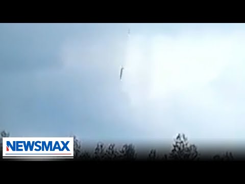Read more about the article VIDEO: Boeing 737 passenger jet crashes in southern China mountains | Wake Up America