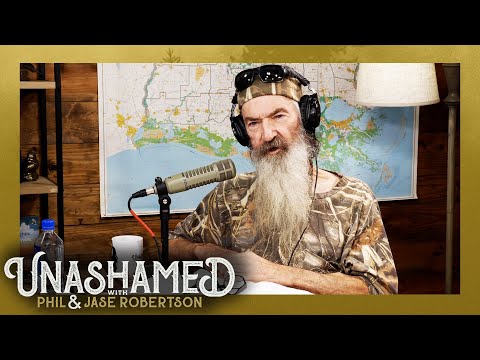 You are currently viewing Phil Robertson Watches the News for the First Time Since 2020 & Things Are MUCH WORSE