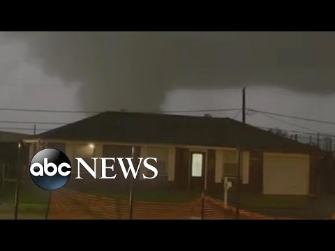 You are currently viewing Tornado rips through New Orleans