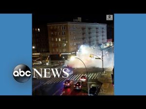Read more about the article Driver doing doughnuts brings NYC traffic to standstill