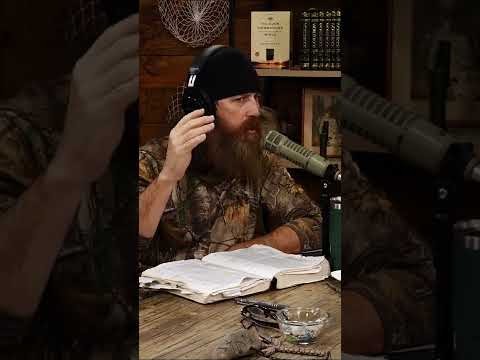 You are currently viewing Jase Robertson Nails the Problem with Putin