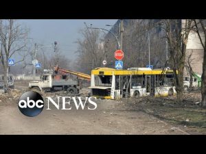 Read more about the article Ukrainians continue to defend Mariupol from Russia