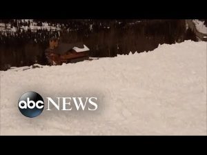 Read more about the article Officials deploy explosives to reduce avalanche danger in Alaska