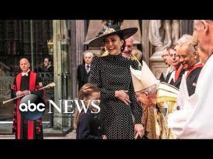 Read more about the article Duchess Kate, Panda and Ukraine: World in Photos, March 29