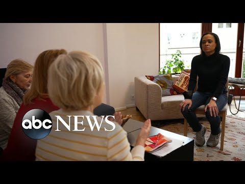 You are currently viewing Women serve as bedrock for refugees in Warsaw