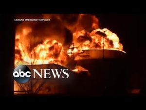 Read more about the article Ukrainian officials say Russia targeted another oil depot in northwestern Ukraine | ABCNL