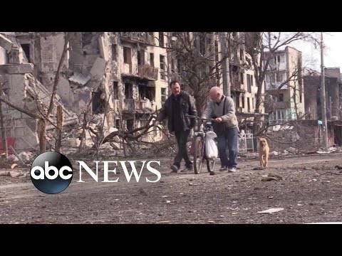 You are currently viewing Russian airstrikes kill 7 in Lviv, injure 11 others