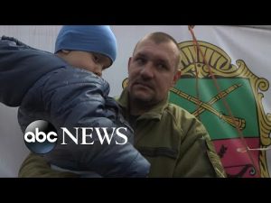 Read more about the article Soldier reunites with family before rejoining the fight in Ukraine