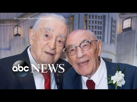You are currently viewing Holocaust survivors have chance reunion nearly 80 years later