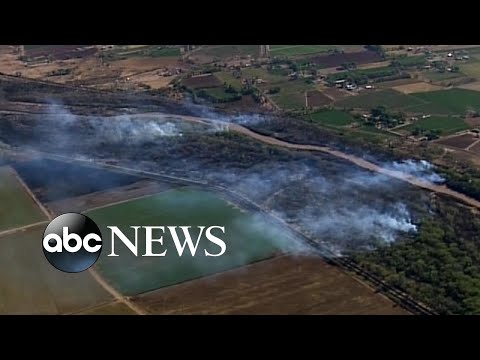 You are currently viewing Firefighters battle fires across Southwest