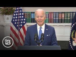 Read more about the article Biden’s Brain Malfunctions…No One Has Any Clue What He’s Trying To Say