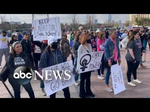 Read more about the article Oklahoma legislature moves to completely ban abortion
