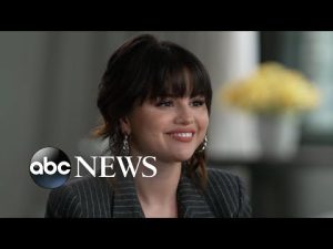 Read more about the article Selena Gomez launches company to continue her advocacy for mental health | Nightline