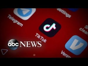 Read more about the article Keeping kids safe online