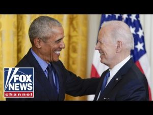 Read more about the article Biden caught in awkward moment