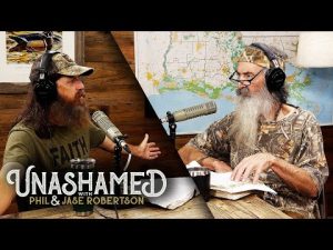 Read more about the article Jase’s Theory of the Lifted Curse & Phil Calls Jase Smart | Ep 458
