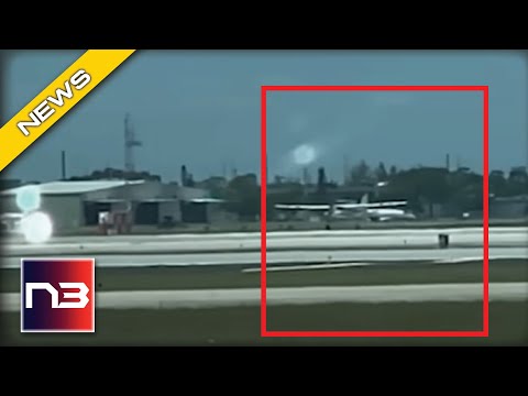 Read more about the article After Pilot Loses Control, Plane Passenger Takes Over And Then A MIRACLE Happens