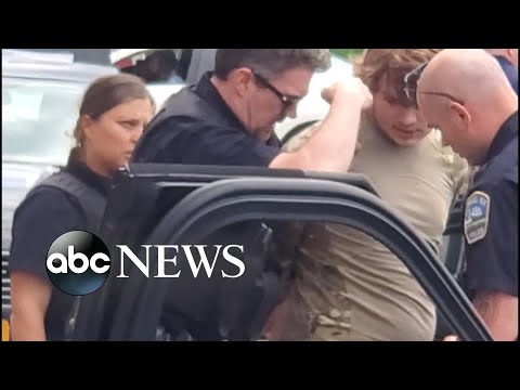 You are currently viewing Video shows police arresting Buffalo mass shooting suspect