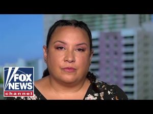 Read more about the article Women’s March leader calls for ‘summer of rage’ after Roe v. Wade leak