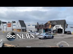 Read more about the article Extreme weather threatens Americans from Texas to Maine