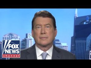 Read more about the article Sen. Bill Hagerty: Lifting Title 42 will turn a crisis into a ‘massive disaster’
