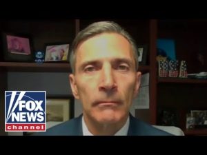 Read more about the article Former Secret Service agent on Texas school shooting: People don’t just snap