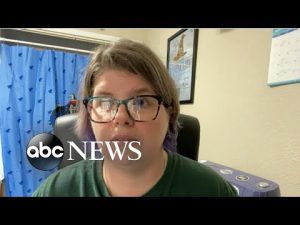 Read more about the article Mom of 2018 Sante Fe school shooting victim speaks out | ABCNL