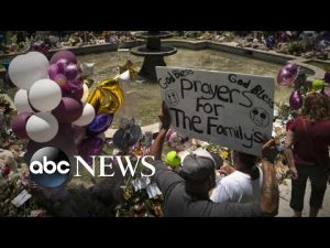Read more about the article Uvalde community comes together amid mass shooting