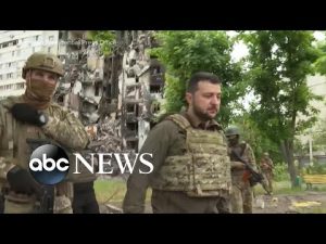 Read more about the article Russian forces pound Ukrainian troops in the east