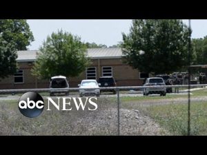 Read more about the article ABC obtains new video from Uvalde, Texas, school shooting l ABCNL