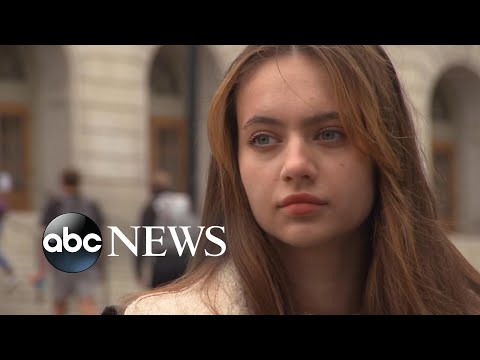 You are currently viewing Ukrainian students reflect on life in US as war unfolds in their home country l ABCNL