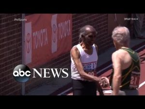 Read more about the article 100-year-old man breaks record at Penn Relay