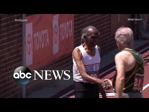 You are currently viewing 100-year-old man breaks record at Penn Relay