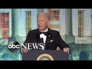 Read more about the article New poll shows Biden still faces challenges ahead of midterms l GMA