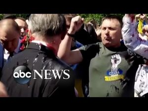 Read more about the article Protesters splash red paint on Russia’s ambassador to Poland