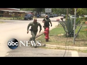 Read more about the article New details on why Uvalde police delayed entry into school during shooting