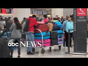 Read more about the article White House drops COVID test requirement for air travelers