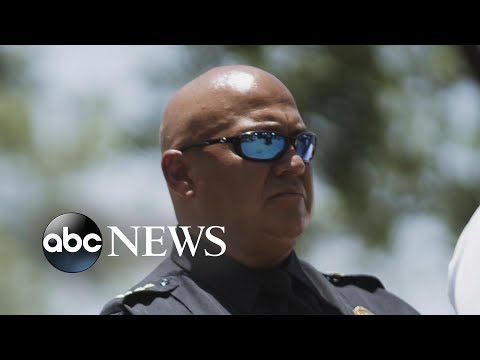 You are currently viewing Uvalde school district police chief speaks out on shooting