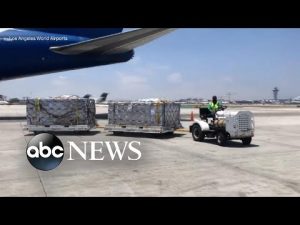 Read more about the article 190,000 pounds of baby formula lands in US