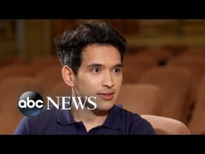 Read more about the article Behind the scenes with lead actor Zachary Noah Piser at ‘Dear Evan Hansen’