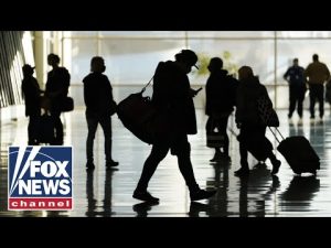 Read more about the article Summer travelers need to do this before buying an airline ticket