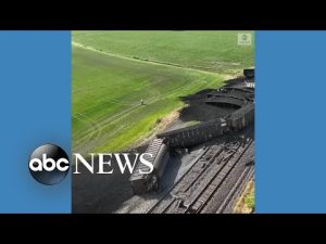 Read more about the article Coal spills after train derailment in Kansas