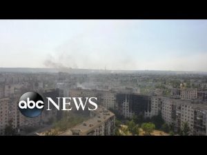 Read more about the article Ukrainian troops retreat city in east | GMA
