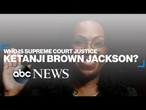 Read more about the article Who is Ketanji Brown Jackson, the new Supreme Court justice?