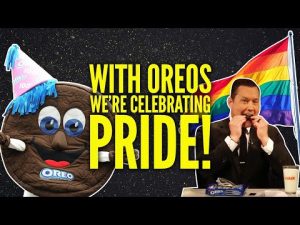 Read more about the article Stu Celebrates Oreos Finally Coming Out of the Closet | @Stu Does America