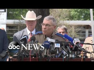 Read more about the article Uvalde officials sought favorable account, report says