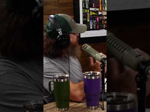 You are currently viewing Jase Robertson Nails Why American Schools Are Such a Disaster | #shorts