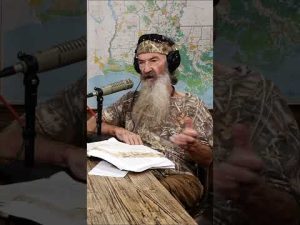 Read more about the article Phil Robertson Issues an Urgent Warning: Do NOT Ignore Demon Possession